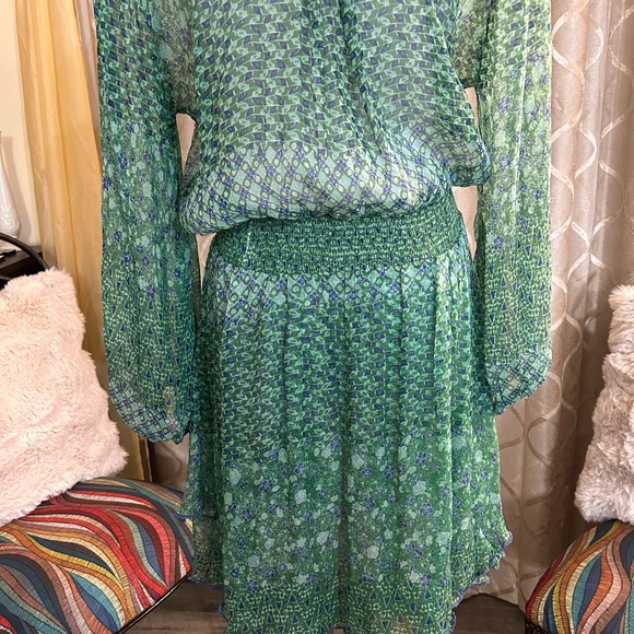 Poupette St. Barth Green and Blue Long Sleeve Dress - Picture 6 of 15